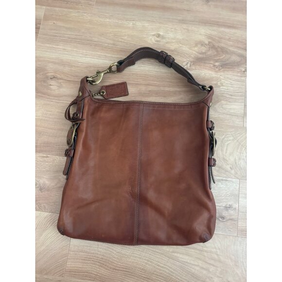 Coach Large Leather Shoulder Bag - Picture 2 of 9